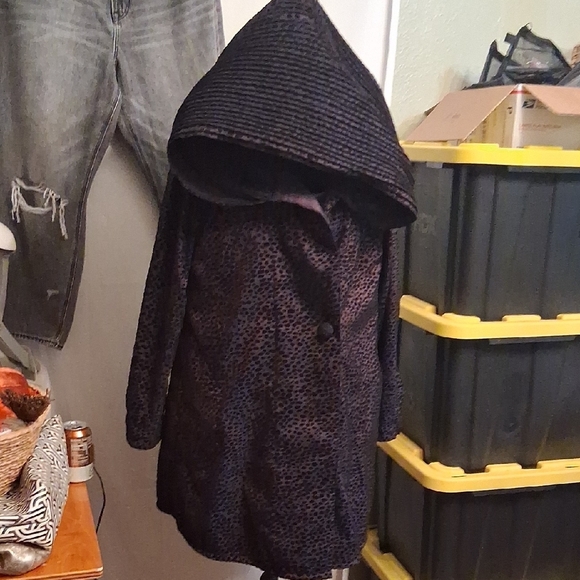 Mycra Pac Now Reversible Hooded Coat with Button Detail Size 2 - Picture 1 of 16